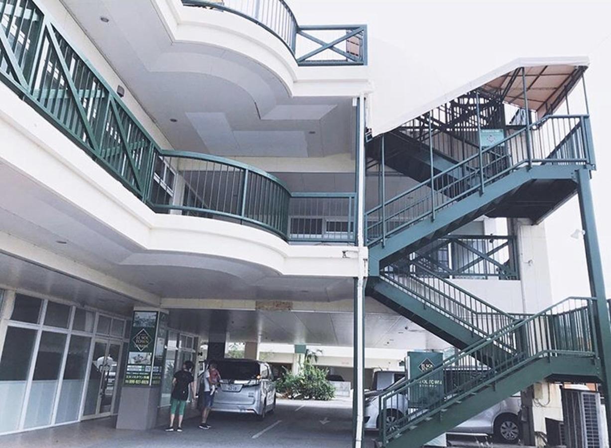El Sol Town Okinawa Apartamento Chatan Exterior foto